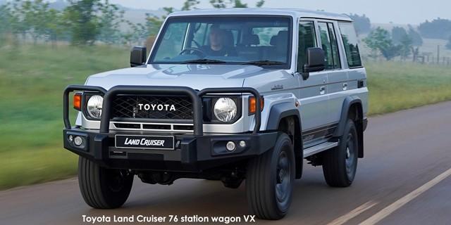 Toyota Land Cruiser 76 2.8GD-6 station wagon VX - Image 3
