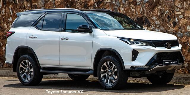 Toyota Fortuner 2.4GD-6 4x4 - Image 2