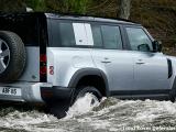 Land Rover Defender 110 D250 S - Thumbnail 3