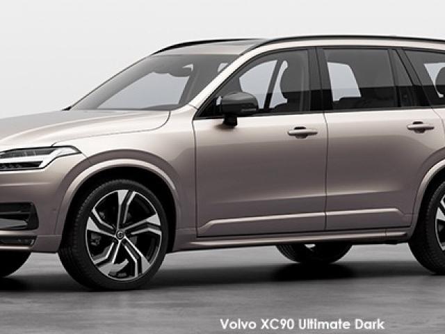 Volvo XC90 B5 AWD Ultra Dark