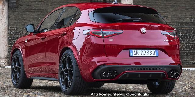 Alfa Romeo Stelvio Quadrifoglio Q4 - Image 2