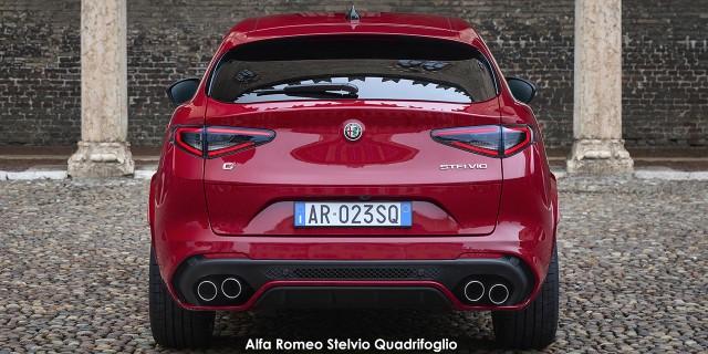 Alfa Romeo Stelvio Quadrifoglio Q4 - Image 3