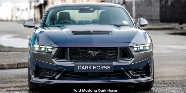Ford Mustang Dark Horse fastback - Image 2