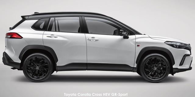 Toyota Corolla Cross 1.8 GR-Sport - Image 3