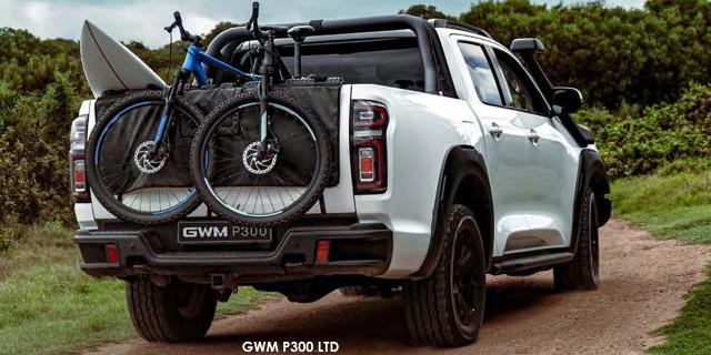 GWM P300 2.4T double cab LTD 4x4 - Image 3