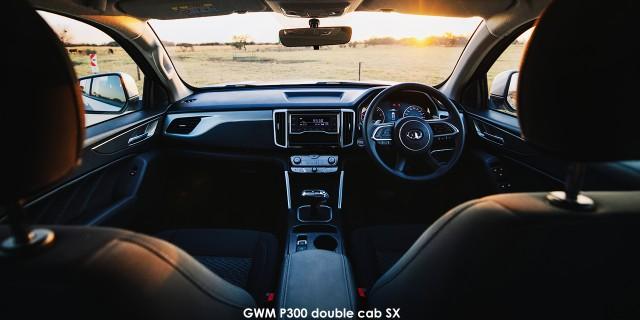 GWM P300 2.0T double cab SX 4x4 manual - Image 3