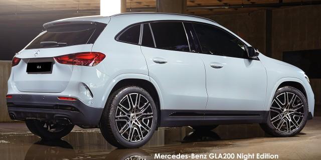 Mercedes-Benz GLA GLA200 Night Edition - Image 2