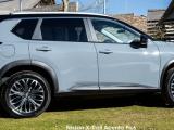 Nissan X-Trail 2.5 Acenta Plus 4WD - Thumbnail 2
