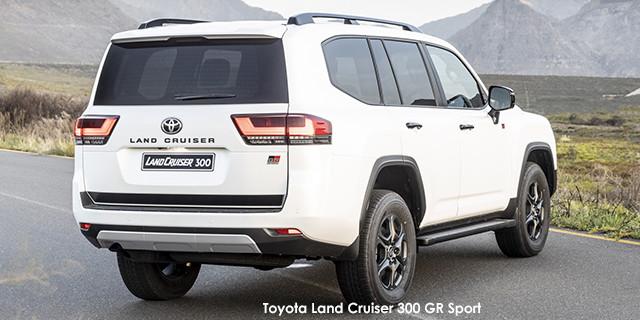 Toyota Land Cruiser 300 3.5T GR-Sport - Image 3