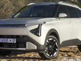 Kia Carens 1.5 LS - Thumbnail 1