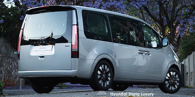 Hyundai Staria 2.2D Luxury - Image 3